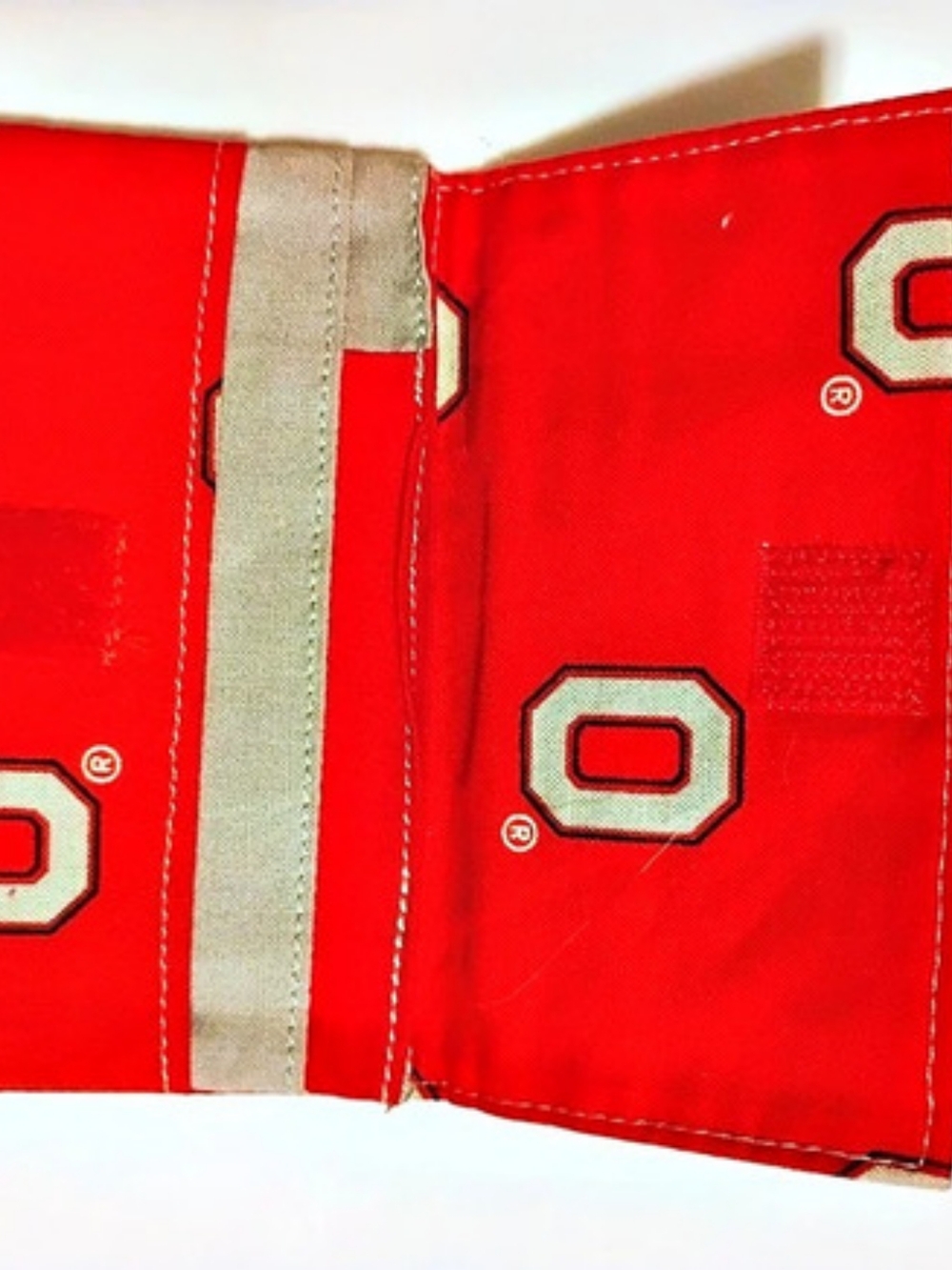 NCAA Ohio State Buckeyes Red Geometric Wallet